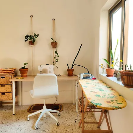 Cute Townhouse In Maltese Village Close To St Peters Pool *